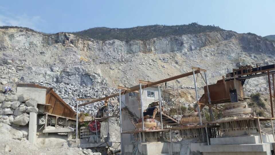 磊蒙機(jī)械：浙江臺(tái)山生產(chǎn)線