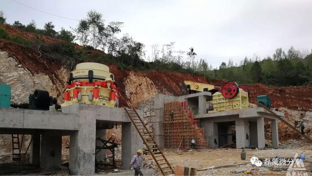 PE1518大型顎破同H900大型液壓圓錐機助力湖北新項目順利進(jìn)行